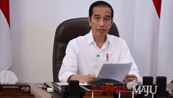 Presiden Berikan Langsung Sembako, Istana: Jokowi Dekat dengan Wong Cilik

