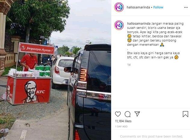 Jualan Di Pinggir Jalan, Lapak Ayam Crispy KFC Ini Justru Viral Di Medsos