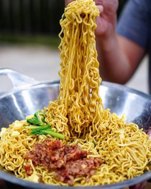Makanan Porsi Jumbo, Cocok untuk Berbuka Sekeluarga