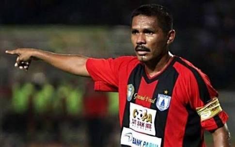 Starting XI Persipura Jayapura yang menjuarai liga 2005 Dan Nasibnya Kini