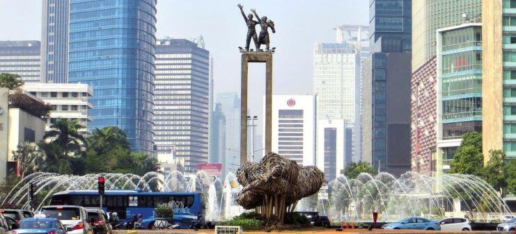 Cinta dan mimpi, mana yang harus kuraih?