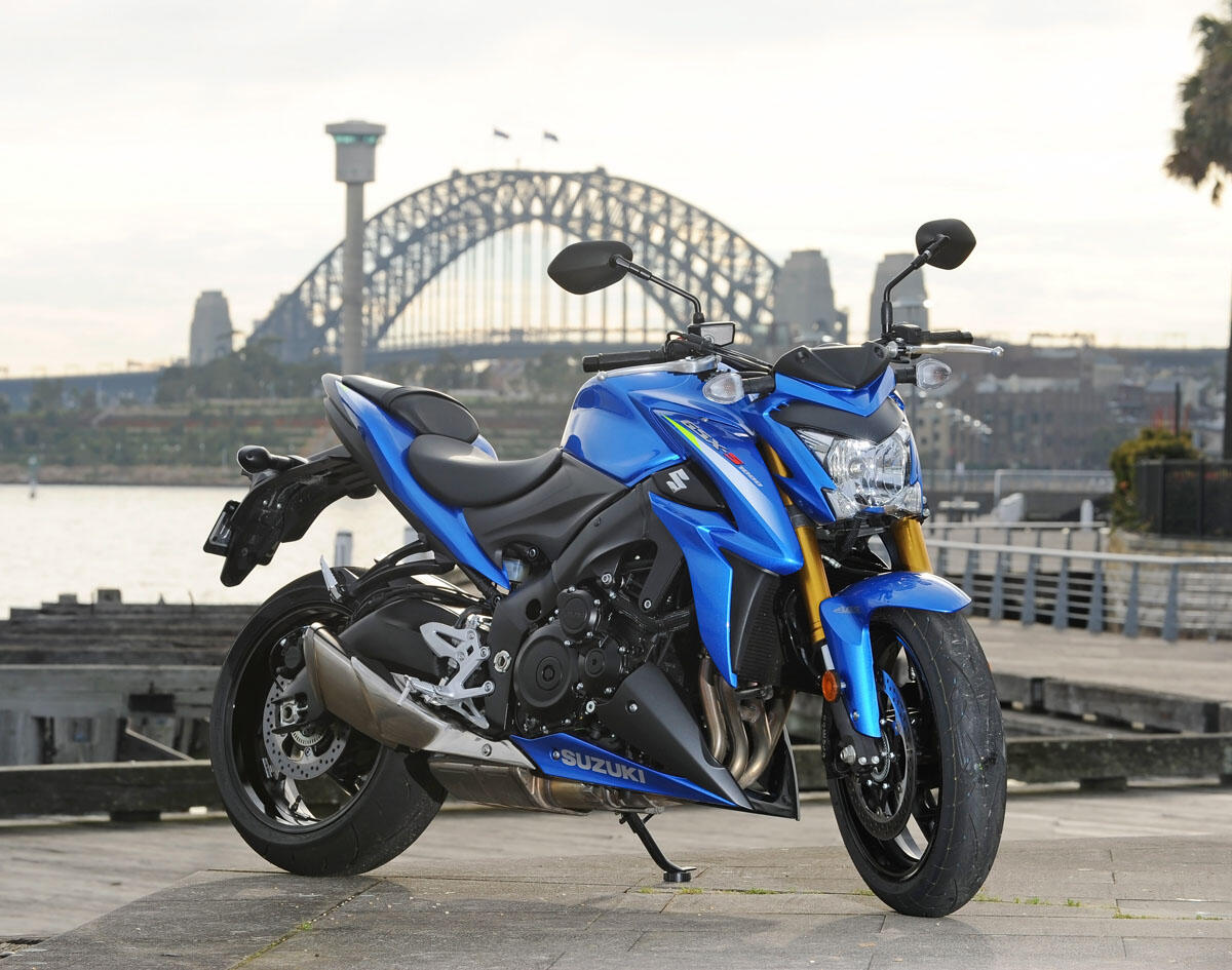 Motor Naked 1000cc Suzuki Yang Gak Pernah Jadi Prioritas Banyak Orang