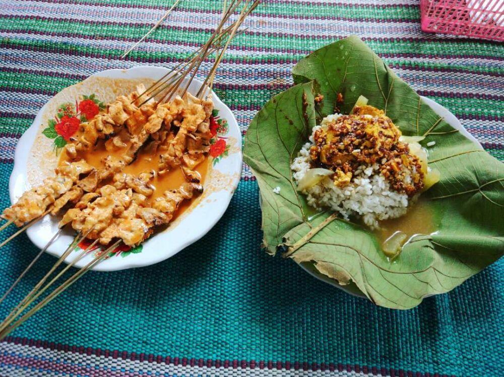 5 Rekomendasi Warung Sate Serepeh Khas Rembang, Bikin Kangen Pulang Kampung!