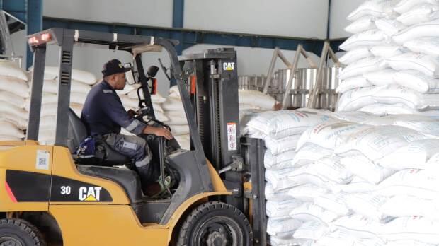 Pembudidaya Apresiasi Upaya KKP Tekan Kenaikan Harga Pakan Ikan