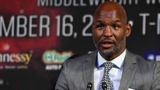 Bernard Hopkins, Mengenal Islam di Penjara yang Kelam