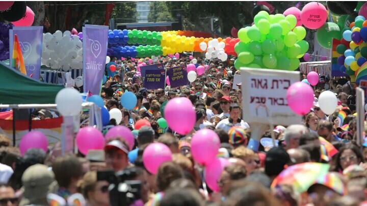 Israel Menunda Parade Kebanggaan LGBTQ Karena Coronavirus