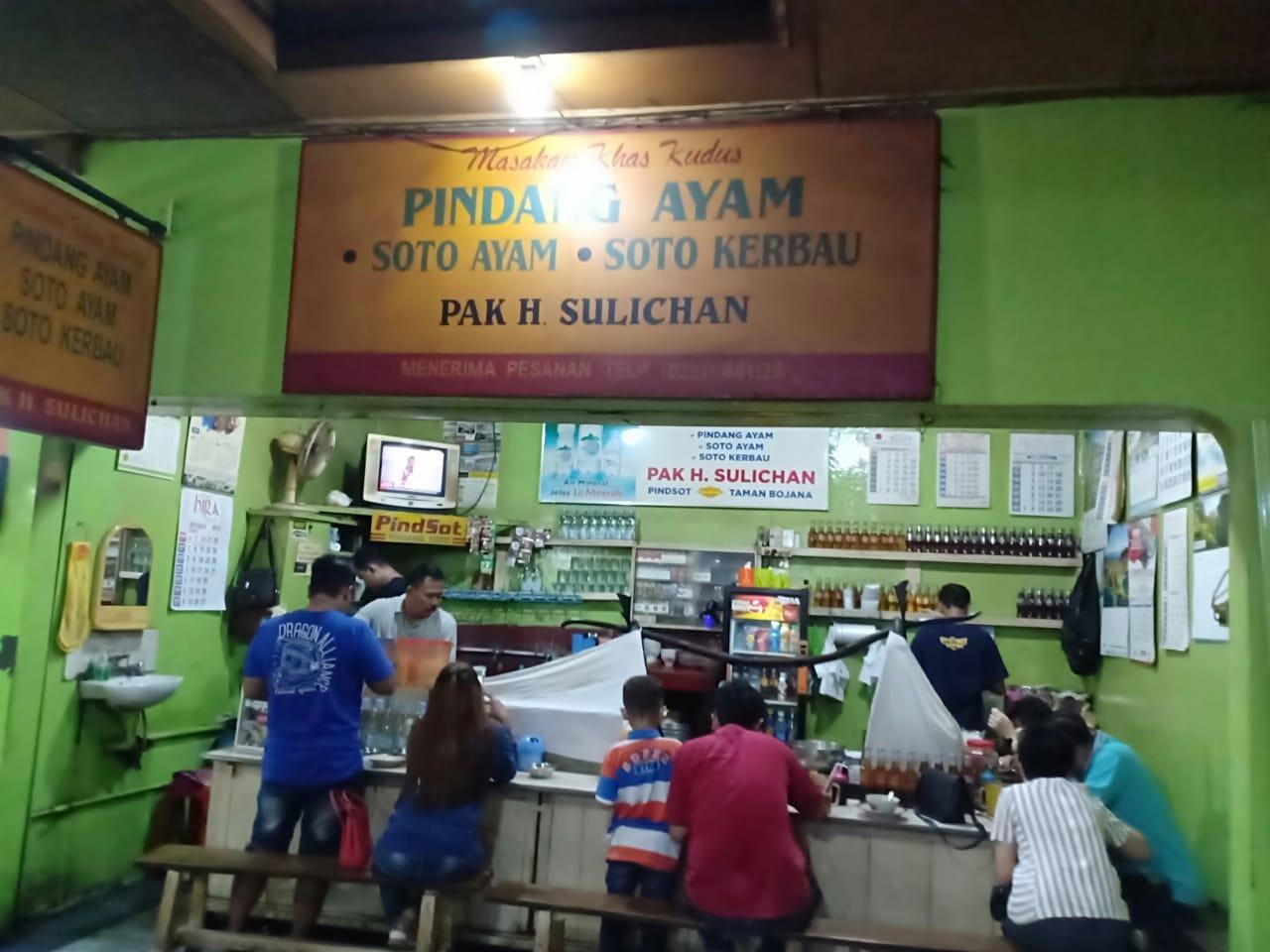 7 Rekomendasi Warung Soto Kerbau Khas Kudus, Bikin Kangen Pulang Kampung!