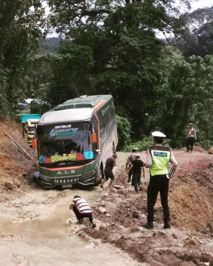 4 Alasan Kenapa Produk Hino Tidak Diminati Pengusaha Bus Di Pulau Sumatera