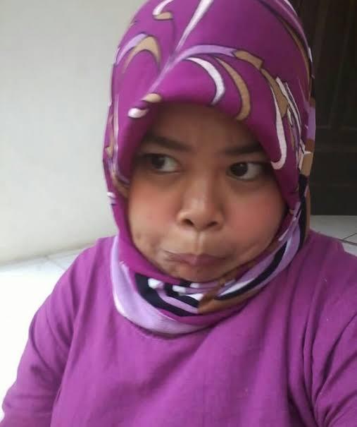 Heboh Seniman Usil Ini Membuat Barang Yang Tidak Berguna