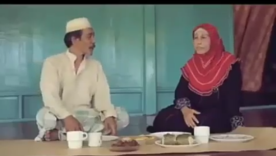 Film Pendek Lebaran Masa Lalu Ini Terjadi Sekarang, Orang Tua Menunggu Anaknya! Sedih