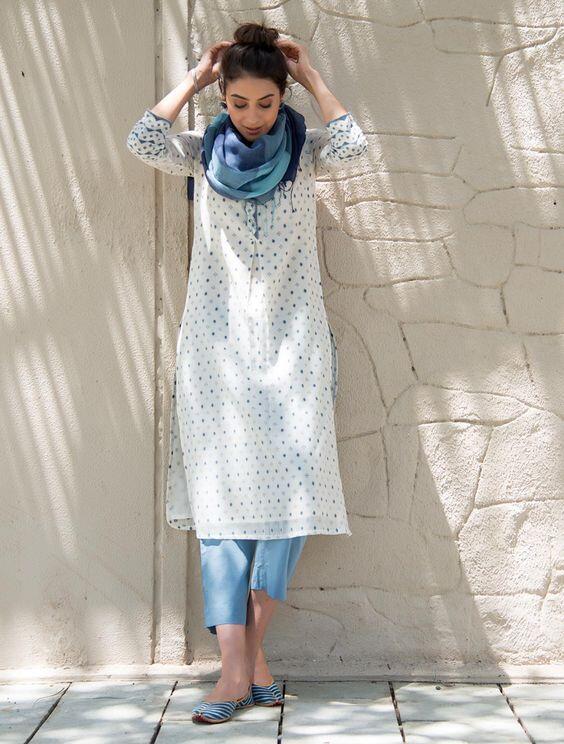 7 Trik Padu-Padan Baju Lebaran dengan CELANA JEANS yang Stylish, Tapi Tetap Sopan.