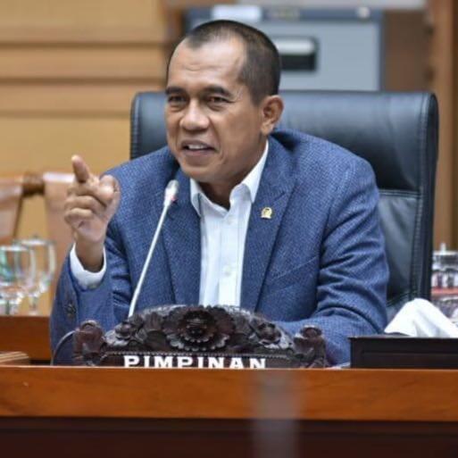 Kapal China Eksploitasi WNI, DPR Minta Kemenlu Berikan Perlindungan