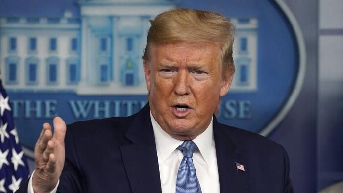 Kejutan Trump di Tengah Peringatan Gelombang Kedua Corona
