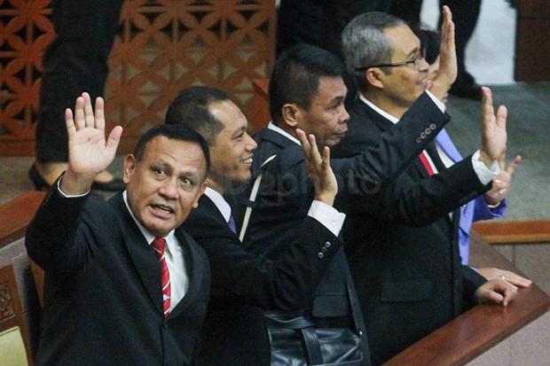 ICW Sebut KPK Era Firli Bahuri Minim Penindakan, Surplus Buronan