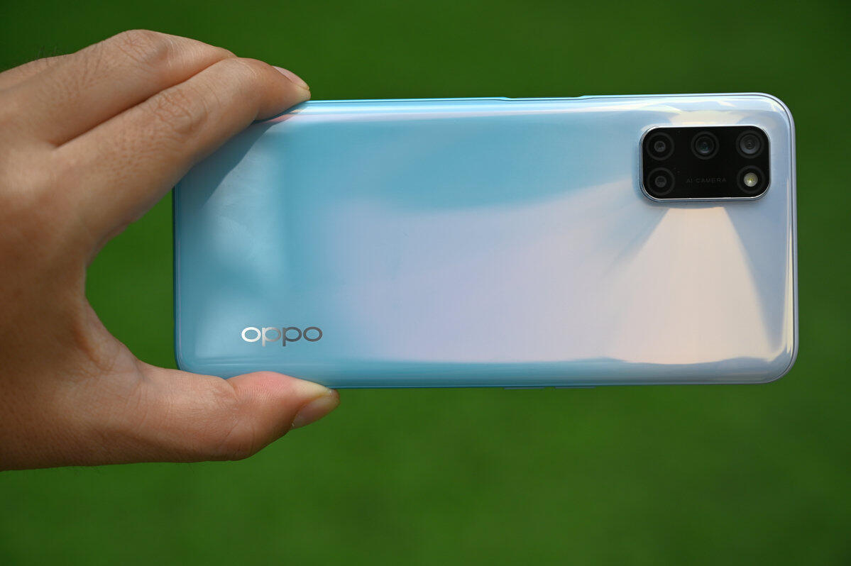 Review OPPO A92