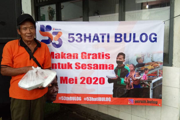 Bantu Warga Terdampak Corona, Bulog Gelontorkan Bansos Rp2 Miliar