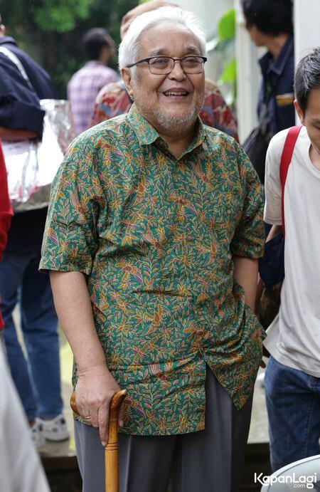 Innalillahi! Kisah Sedih Para Seleb Yang Meninggal Saat Bulan Ramadan, Ternyata Dia