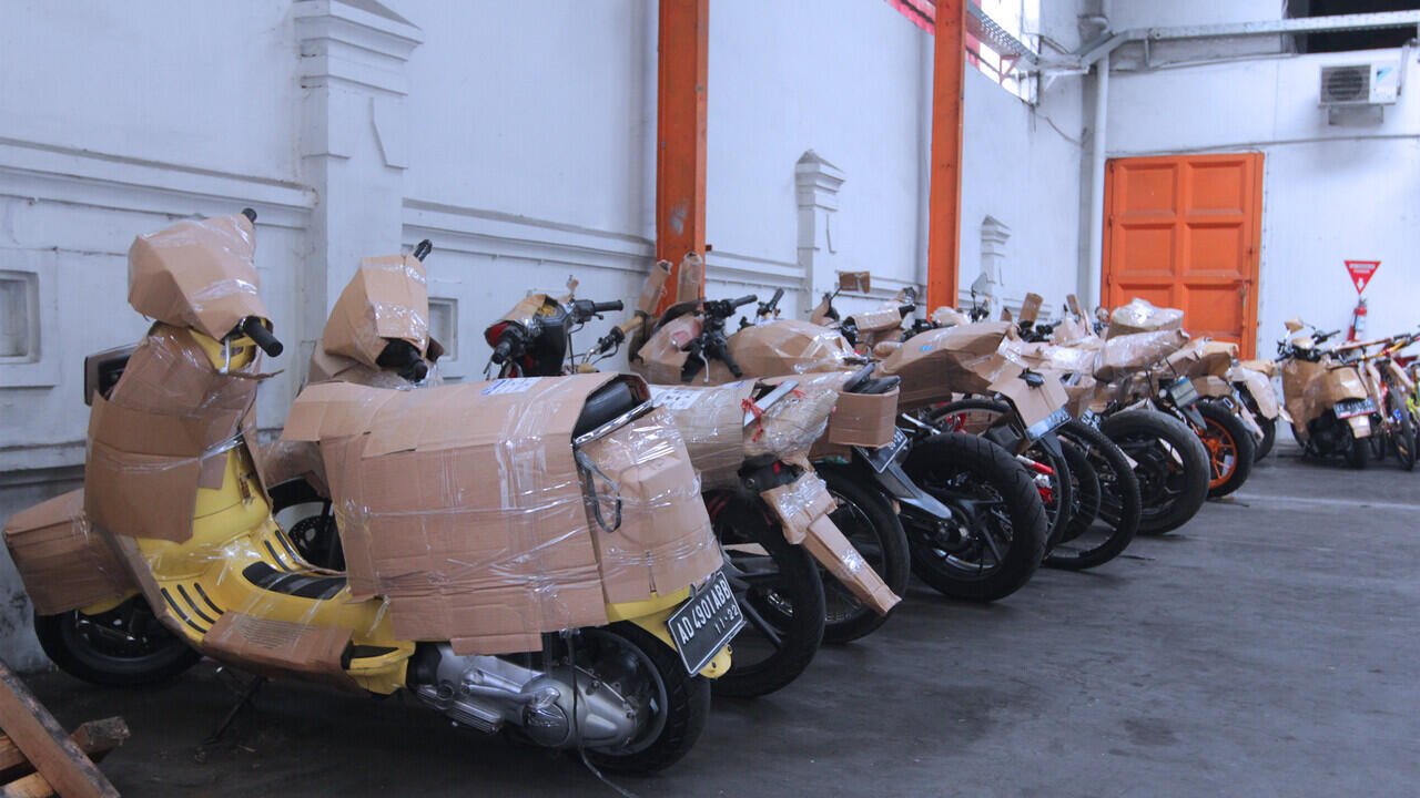 Partner Pengiriman Paket Anda