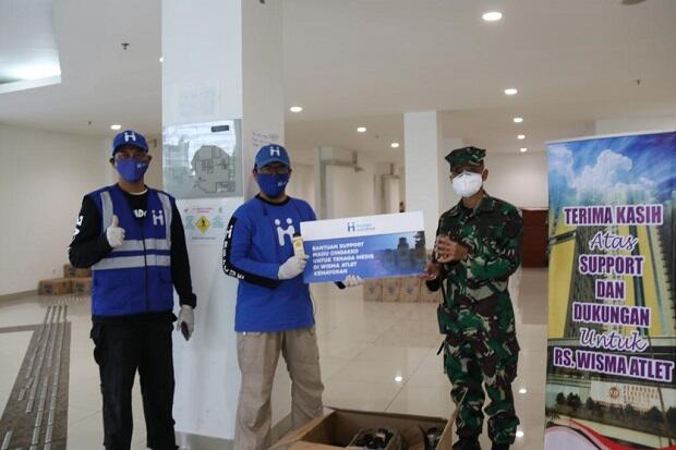 Ikuti Jejak KSAD, Human Initiative Bagikan Madu ke RSD Wisma Atlet
