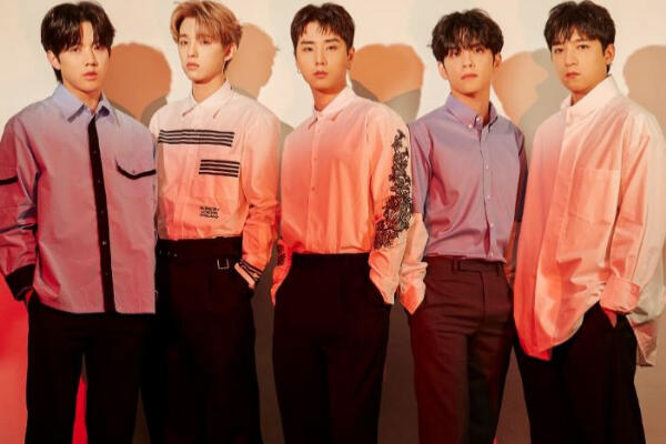 DAY6 Tangguhkan Promosi Comeback karena Masalah Kesehatan Mental Membernya