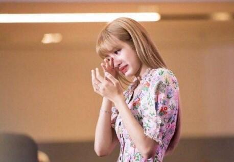 Heboh Teror Pembunuhan Lisa Blackpink, Bakal Ditembak Mati Saat Comeback