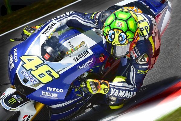 Valentino Rossi dan Helm Kura-kura Ninja