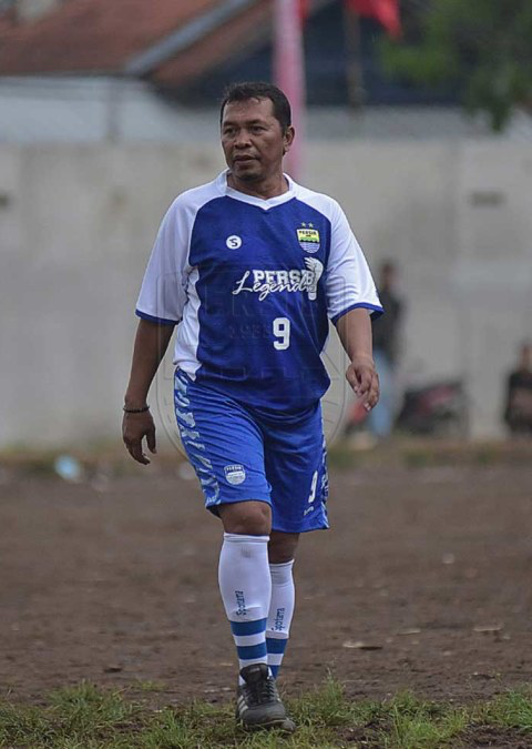KUNCI SUKSES PERSIB PADA 93-95: Tanpa Pemain Asing!