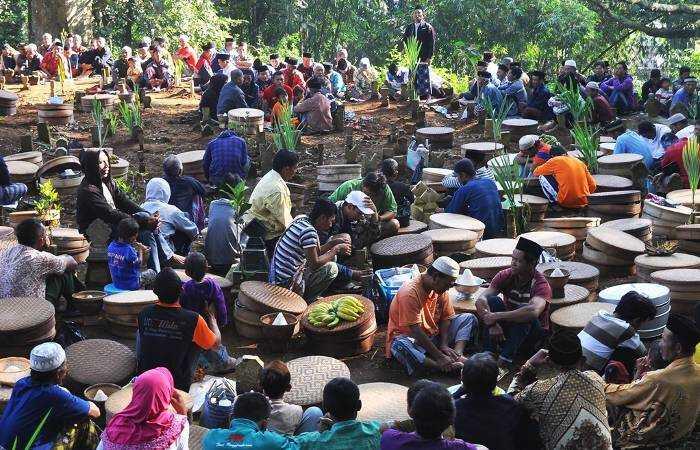 Tradisi Ruwahan atau Besik di Kabupaten Kudus