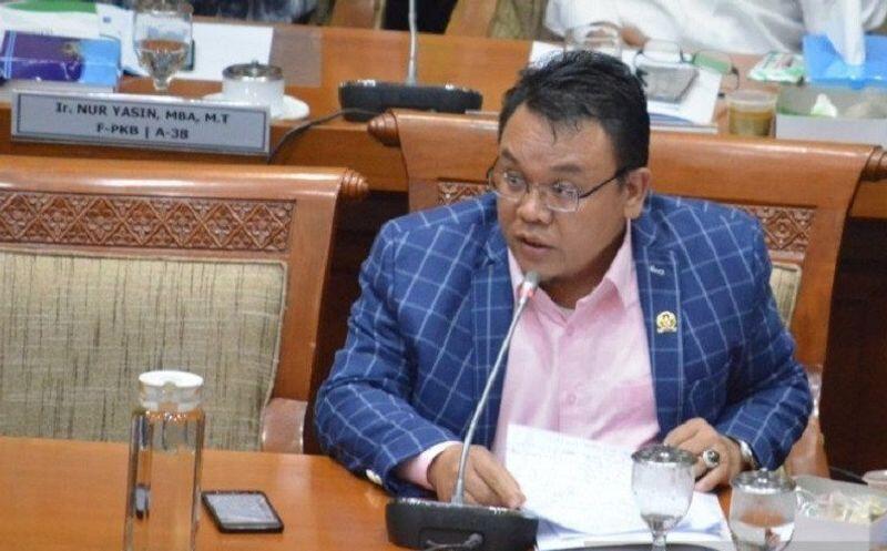 Dewan: THR untuk Pekerja Harus Dibayarkan