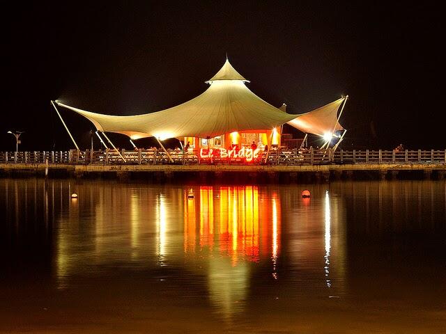 5 Tempat Nongkrong Hits dengan Pemandangan Terindah di Ancol!