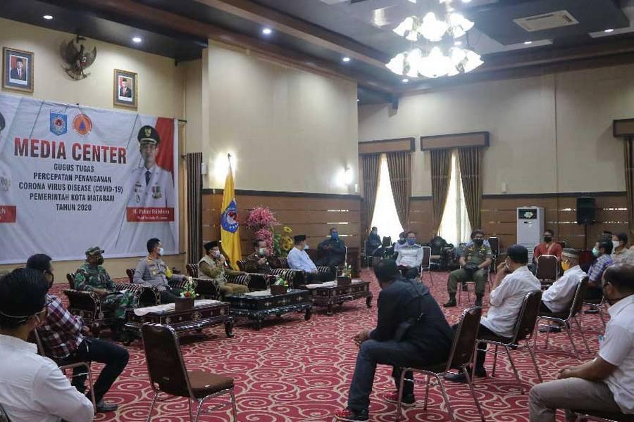 Walikota Mataram Perketat Protokol Covid-19 di Pasar Tradisional