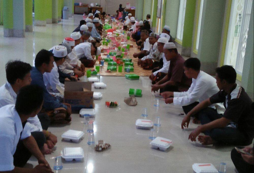 Tradisi Takjilan Berbuka Puasa di Kabupaten Blora