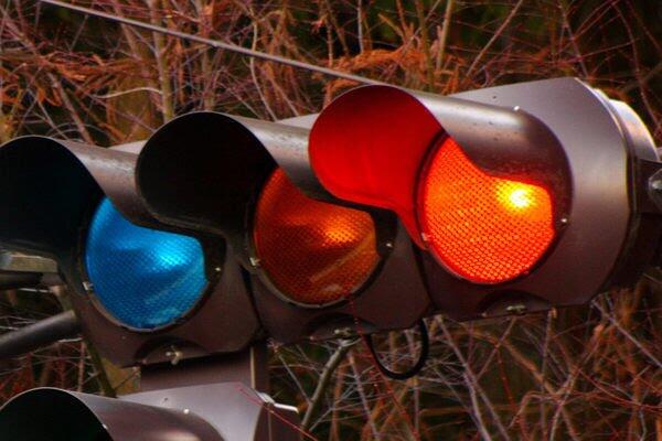 Penyebab Lampu Lalu Lintas Di Jepang Berbeda Dari Yang Lain