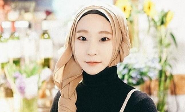 Selebgram Korea Song Bora Takjub Dengar Soal THR di Indonesia