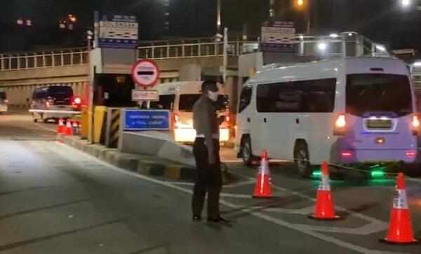 Modal Promo Di Media Sosial, Travel Gelap Nekat Angkut Pemudik Bertarif Mahal