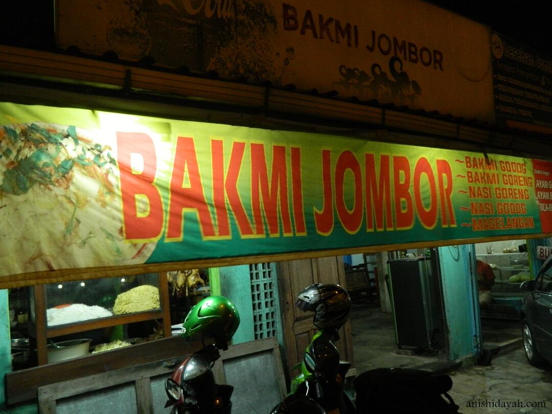 13 WARUNG BAKMI JAWA DI JOGJA YANG 'MAKNYUS', BIKIN KANGEN PULANG KAMPUNG!