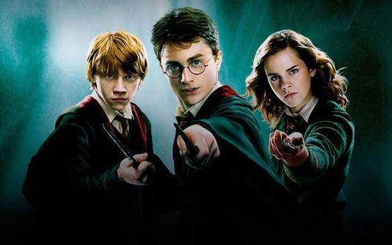 Yokk nostalgia kisah Harry Potter yang nggak ada matinya. Dimari ya Gan &amp; Sis!