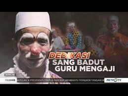 Unik, Guru ngaji pakai kostum badut agar dapat menghibur murid-muridnya