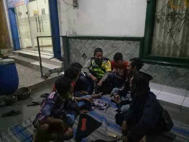 &#91;Tradisi Ramadhan&#93; Nongkrong Masih Jadi Sebagian Tradisi Favorit