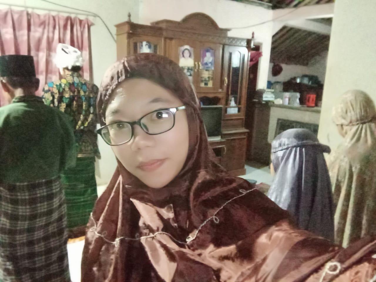 Shalat Teraweh Di Rumah
