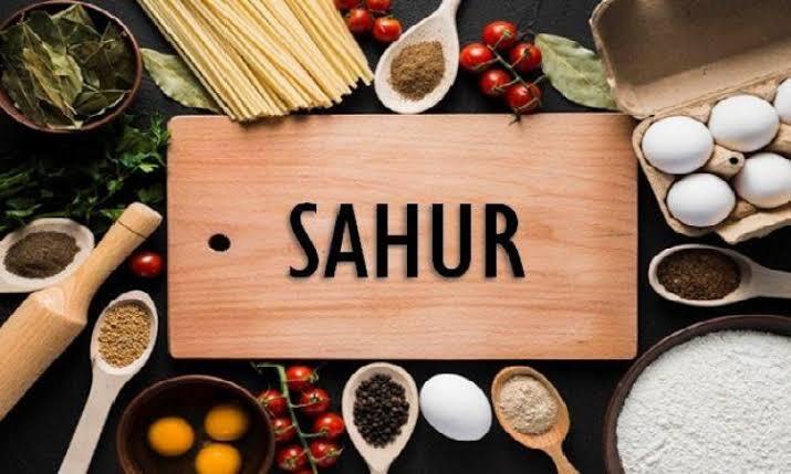 Unik! Bangunkan Sahur Dari Panggil Nama Si Kembang Desa Sampai Kirim Salam Antarwarga
