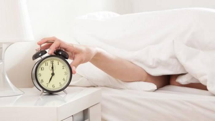 Unik! Bangunkan Sahur Dari Panggil Nama Si Kembang Desa Sampai Kirim Salam Antarwarga