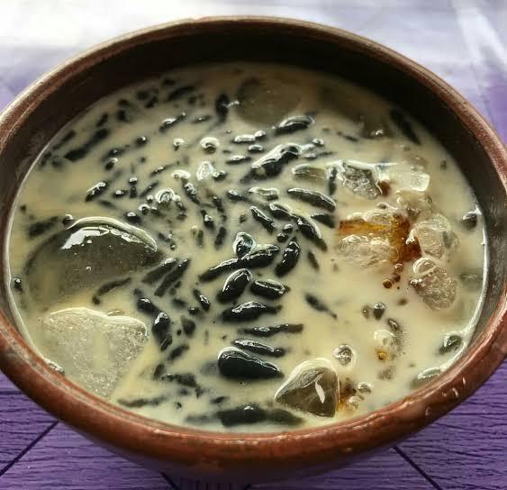 Segarnya Es Legendaris Dawet Ireng Jembut Kecabut khas Purworejo