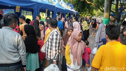 Keramaian Bazar Ramadan Yang Tertunda Karena Covid-19