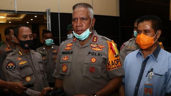 Pospol di Papua Diserang KKB, 1 Polisi Luka Bacok-4 Senpi Dibawa Kabur