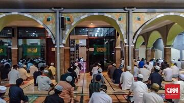 Khofifah Sebut Aturan PSBB Tak Melarang Salat Id di Masjid