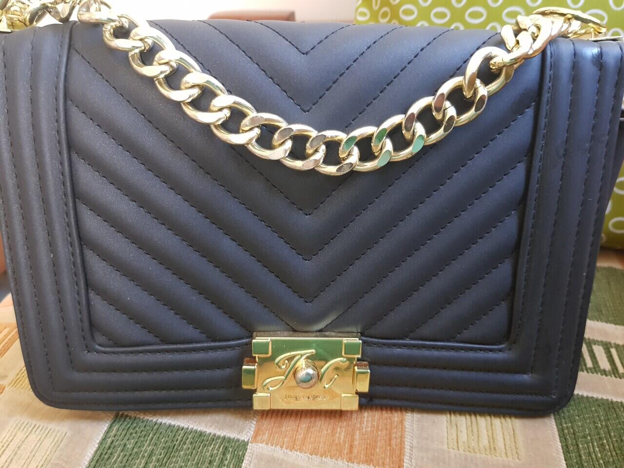 Tas Cantik
