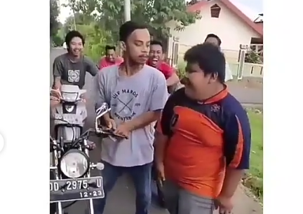 Viral Tindakan Kejam Bullying ke Penjual Jalangkote, Pelaku Diamankan Polisi! 