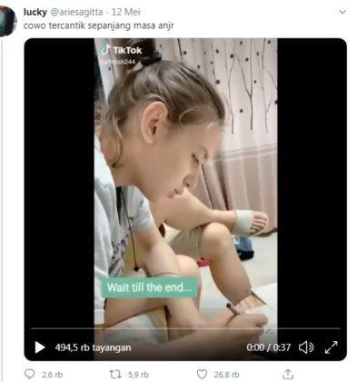 Viral Cowok Super Cantik, Bikin Cewek-cewek Drop!