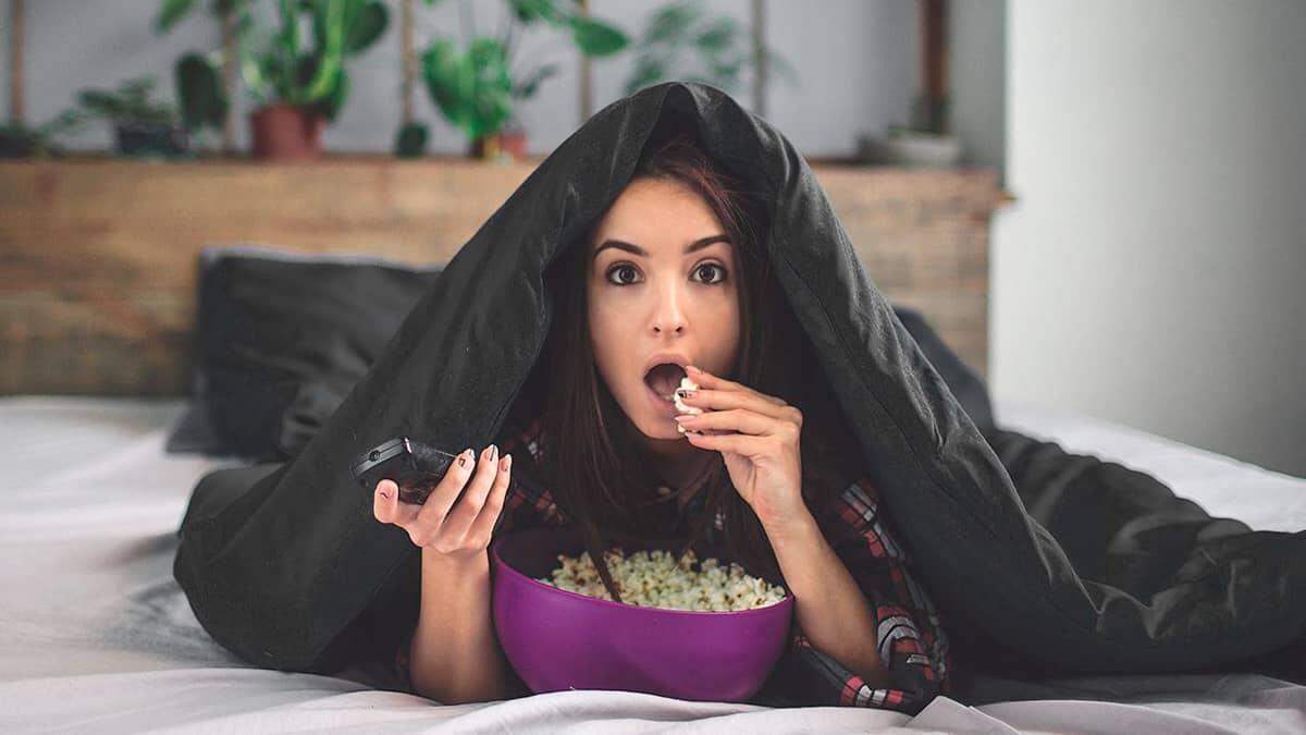 Daftar Binge Watch Minggu Ini: 12 Film Pandemik Terbaik